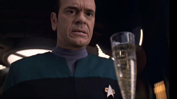 O médico da Star Trek Voyager, Robert Picardo, ficou insatisfeito com a mudança de personagem